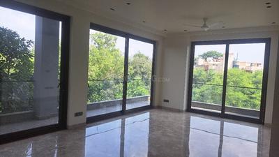 Bedroom Image of 4500 Sq.ft 4 BHK Builder Floor for sale in New Friends Colony New Delhi for Rs. 140000000