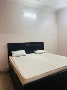 Bedroom Image of 973 Sq.ft 2 BHK Apartment / Flat for rent in Unitech Uniworld Gardens 2, Sector 47 Gurgaon for Rs. 35000