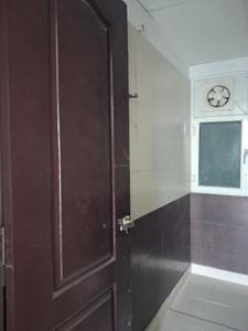 Common Bathroom Image of 1324 Sq.ft 3 BHK Apartment / Flat for sale in Amrapali Platinum, Sector 119 Noida for Rs. 12300000