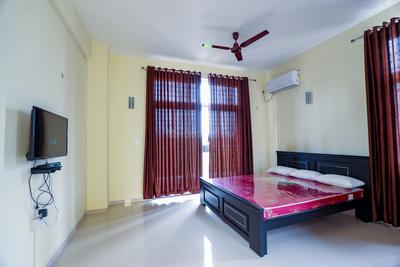 Bedroom Image of 4936 Sq.ft 5 BHK Villa for sale in Century Saras, Ramanashree California Gardens Layout Bengaluru for Rs. 60000000