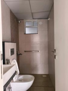 Common Bathroom Image of 850 Sq.ft 2 BHK Apartment / Flat for sale in Godrej Hillside 1, Mahalunge Pune for Rs. 7600000