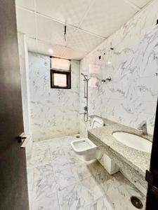 Bathroom Image of 1788 Sq.ft 3 BHK Apartment / Flat for rent in Tajganj Agra for Rs. 22000