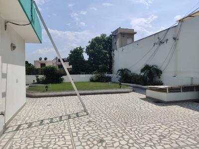 Image of 2100 Sq.ft 4 BHK Builder Floor for sale in Saket, New Delhi for Rs. 90000000