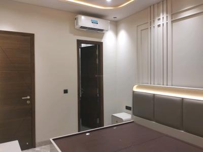 Bedroom Image of 1350 Sq.ft 3 BHK Builder Floor for sale in Ashok Vihar New Delhi for Rs. 32500000