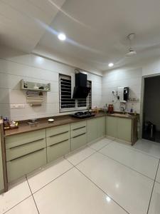 Kitchen Image of 2150 Sq.ft 3 BHK Apartment / Flat for rent in Darshanam Club Life Phase Il, Undera Vadodara for Rs. 50000