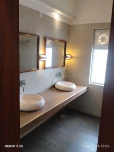 Image of 3000 Sq.ft 2 BHK Apartment / Flat for rent in Jayabheri Silicon County, Kothaguda, Hyderabad for Rs. 100000