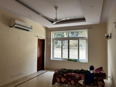 Bedroom Image of 7200 Sq.ft 6 BHK Villa for rent in Eros Rosewood City, Sector 49 Gurgaon for Rs. 400000