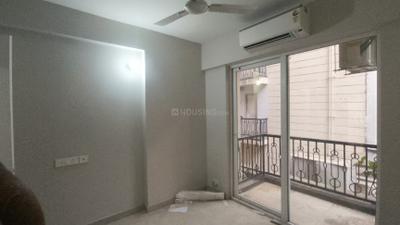 Bedroom Image of 1090 Sq.ft 3 BHK Apartment / Flat for sale in Signature Global Signature Global City, Sector 81 Gurgaon for Rs. 12800000