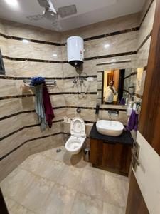 Image of 1450 Sq.ft 3 BHK Builder Floor for sale in Mansarover Garden, New Delhi for Rs. 22500000