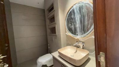 Image of 1350 Sq.ft 3 BHK Builder Floor for sale in Janakpuri, New Delhi for Rs. 37300000