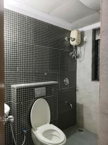 Common Bathroom Image of 940 Sq.ft 2 BHK Apartment / Flat for sale in Lodha Palava Lakeside I To O, Palava Phase 2 Thane for Rs. 6000000