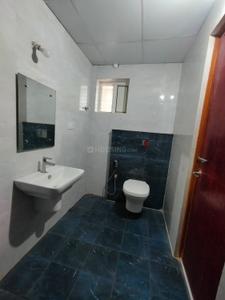 Bathroom Image of 1734 Sq.ft 3 BHK Apartment / Flat for rent in Crown Whistling Woods, Manchirevula Hyderabad for Rs. 60000