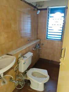 Common Bathroom Image of 3000 Sq.ft 4 BHK Independent House for rent in Kopar Khairane Navi Mumbai for Rs. 150000