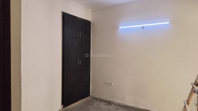 Bedroom Image of 1349 Sq.ft 3 BHK Apartment / Flat for rent in Gardenia Glory, Sector 46 Noida for Rs. 36500