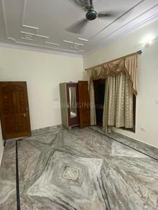 Bedroom Image of 2500 Sq.ft 3 BHK Builder Floor for rent in Ashiyana Lucknow for Rs. 20000