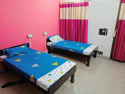 Bedroom Image of Boy’s pg in Sayajigunj (9724201151) in Sayajiganj, Vadodara