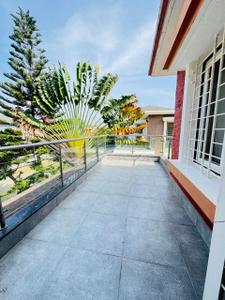 Balcony Image of 4680 Sq.ft 3 BHK Villa for sale in Paranjape Cascade, Bhugaon Pune for Rs. 37500000