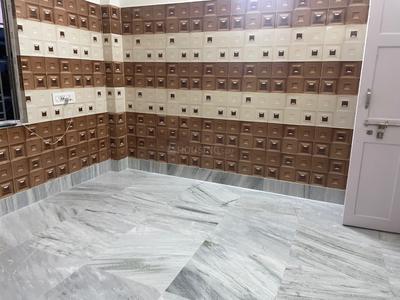 Bathroom Image of 305 Sq.ft 1 RK Independent House for rent in Keshtopur Kolkata for Rs. 6000