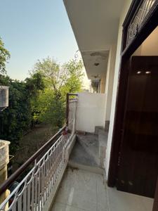Balcony Image of 450 Sq.ft 1 BHK Apartment / Flat for rent in Lajpat Nagar New Delhi for Rs. 30000