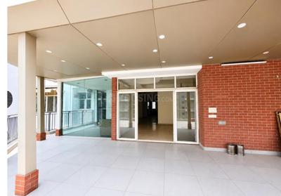 Hall Image of 3700 Sq.ft 4 BHK Apartment / Flat for rent in Mahagun Maestro, Sector 50 Noida for Rs. 100000