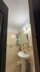 Image of 884 Sq.ft 2 BHK Apartment / Flat for rent in Amrapali Pan Oasis, Sector 70, Noida for Rs. 38500