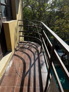 Balcony Image of 2400 Sq.ft 2 BHK Builder Floor for rent in DLF City Phase 1, DLF Phase 1 Gurgaon for Rs. 55000