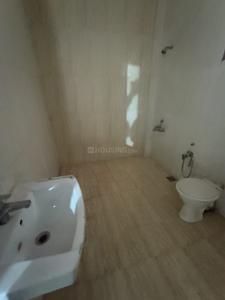 Bathroom Image of 2200 Sq.ft 4 BHK Villa for sale in Sunpharma Road Vadodara for Rs. 10500000