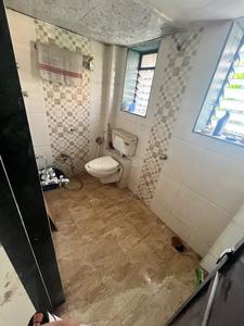 Bathroom Image of Sheeji girls pg and flatmates  in Thane West, Thane