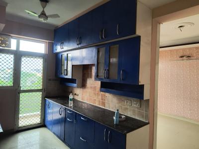 Kitchen Image of 1349 Sq.ft 3 BHK Apartment / Flat for rent in Gardenia Glory, Sector 46 Noida for Rs. 36500