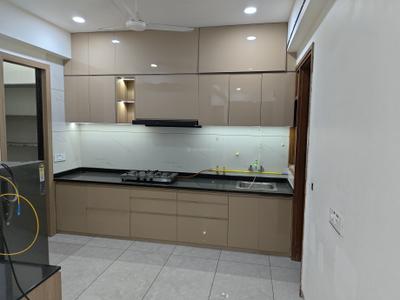Kitchen Image of 2385 Sq.ft 3 BHK Apartment / Flat for rent in Raysan Gandhinagar for Rs. 40000