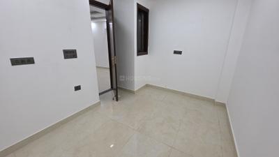 Bedroom Image of 1000 Sq.ft 3 BHK Builder Floor for sale in Govindpuri New Delhi for Rs. 6500000