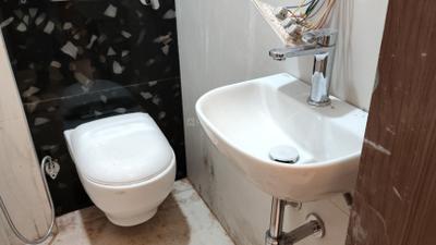 Image of 1800 Sq.ft 4 BHK Apartment / Flat for sale in Vasant Kunj, New Delhi for Rs. 17700000