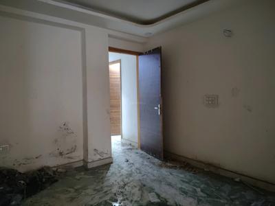Living Room Image of 650 Sq.ft 2 BHK Apartment / Flat for sale in Sangam Vihar New Delhi for Rs. 3000000