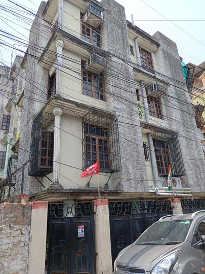 MONI MUKHERJEE ROAD Main Image 1