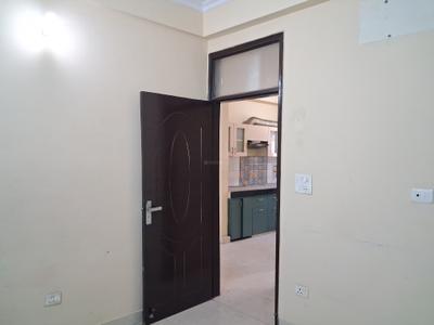Bedroom Image of 1650 Sq.ft 3 BHK Apartment / Flat for sale in Defence Enclave, Sector 44 Noida for Rs. 9200000