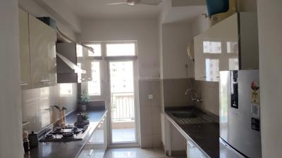 Kitchen Image of 1899 Sq.ft 3 BHK Apartment / Flat for sale in Emaar Palm Gardens, Sector 83 Gurgaon for Rs. 24800000