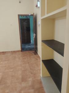 Kitchen Image of 800 Sq.ft 2 BHK Apartment / Flat for rent in Adambakkam Chennai for Rs. 18000