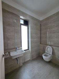 Bathroom Image of 1550 Sq.ft 3 BHK Apartment / Flat for sale in Adani Ten BKC, Bandra East Mumbai for Rs. 93000000