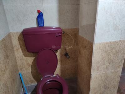 Bathroom Image of 600 Sq.ft 1.5 BHK Independent House for rent in Behala Kolkata for Rs. 12000