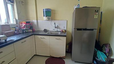Kitchen Image of 500 Sq.ft 1 BHK Apartment / Flat for rent in Amanora Park Town, Hadapsar Pune for Rs. 29000