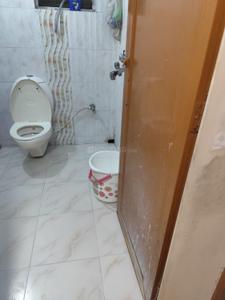 Bathroom Image of 1000 Sq.ft 2 BHK Builder Floor for rent in New Town Kolkata for Rs. 37000