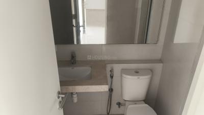 Image of 1200 Sq.ft 3 BHK Apartment / Flat for rent in Hiranandani Eagleridge Wing B, Hiranandani Estate, Thane for Rs. 85000