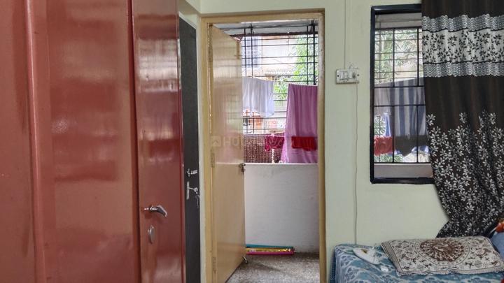 Pardnya apartment alkapuri society nr vanaz metro station Kothrud Bedroom 1