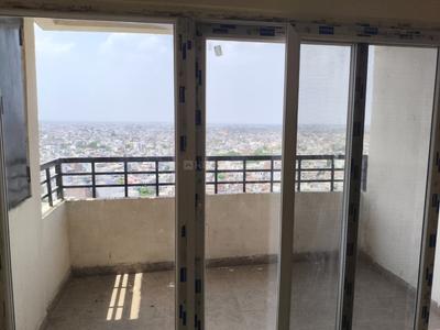 Balcony Image of 1700 Sq.ft 4 BHK Apartment / Flat for rent in LDA Parijat Apartment, Gomti Nagar Lucknow for Rs. 24000