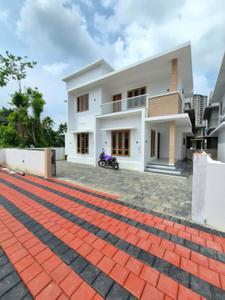 Image of 1500 Sq.ft 3 BHK Independent House for sale in Alangad, Kochi for Rs. 5500000