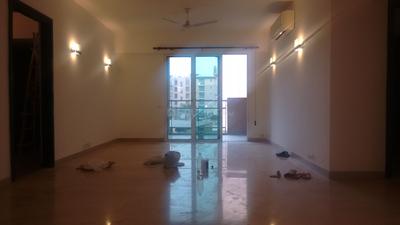 Hall Image of 2300 Sq.ft 4 BHK Apartment / Flat for sale in Emaar Commonwealth Games Village, Pandav Nagar New Delhi for Rs. 105000000