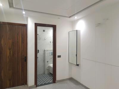 Bedroom Image of 1000 Sq.ft 3 BHK Builder Floor for sale in Mahavir Enclave New Delhi for Rs. 9000000