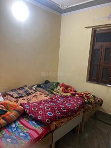 Bedroom Image of 1050 Sq.ft 2 BHK Independent House for rent in Alpha II Greater Noida for Rs. 20000