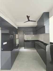 Kitchen Image of 1300 Sq.ft 3 BHK Apartment / Flat for rent in Akota Vadodara for Rs. 28000
