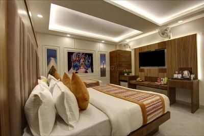Bedroom Image of Luxury pg in Sector 18, Gurgaon